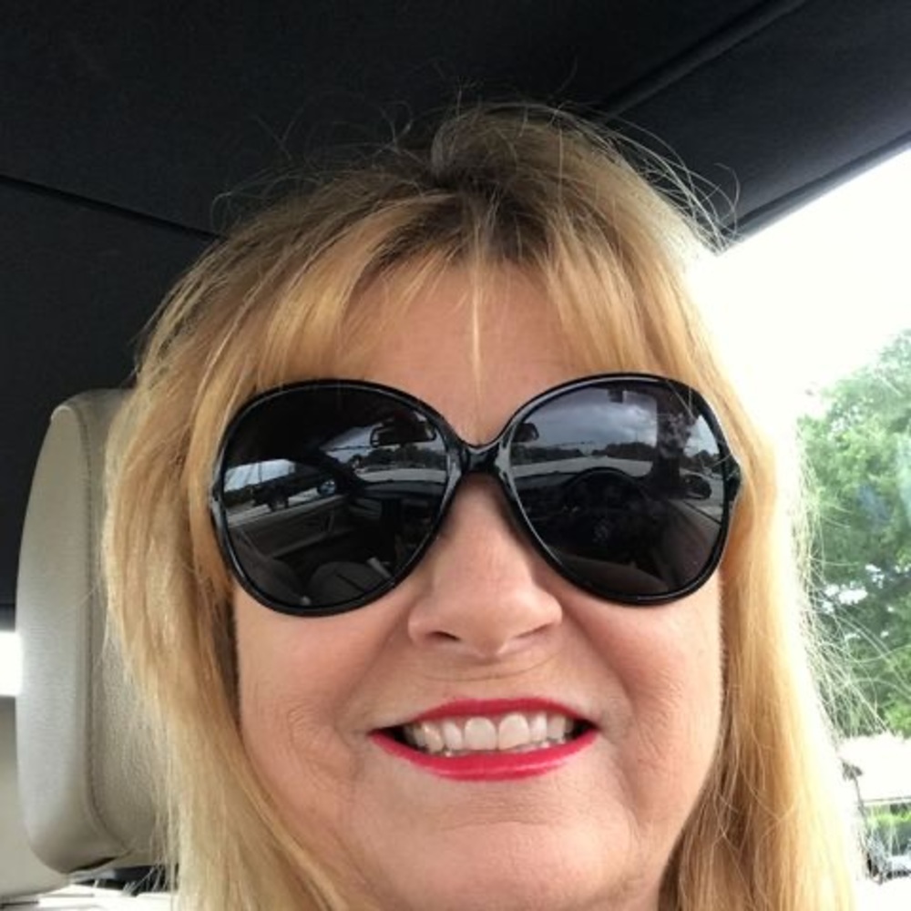 Meet your Posher, Linda